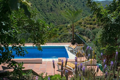 Spectacular villa South of Spain sleeps 10
