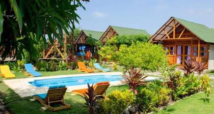 Villa with Garden View