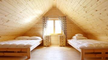 2 slaapkamers, reisbedje, wifi, beddengoed