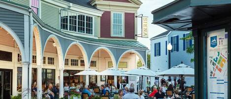 Restauration extérieure