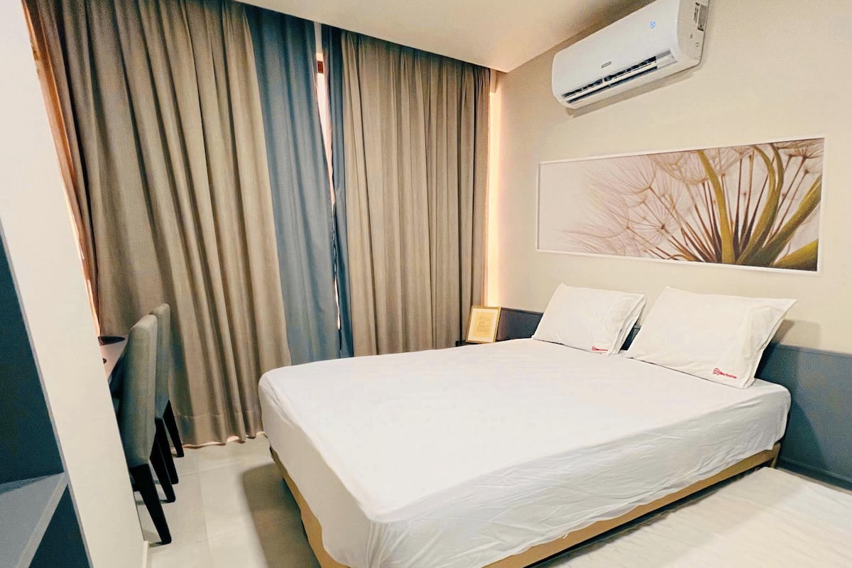 1 Schlafzimmer, individuell eingerichtet, kostenloses WLAN, Bettwäsche