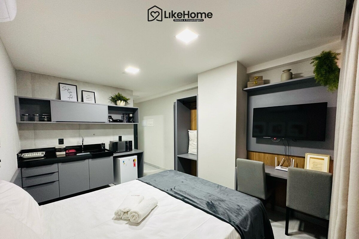 Triple Room | WiFi (free), individually furnished, bed sheets