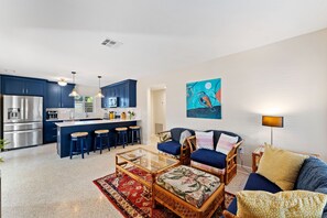 Smart TV - Hot Tub / Luxury Design / Beach / Melbourne (Melbourne)