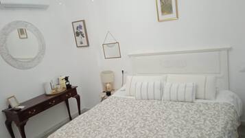 Comfort Double Room | Individually decorated, individually furnished, laptop workspace