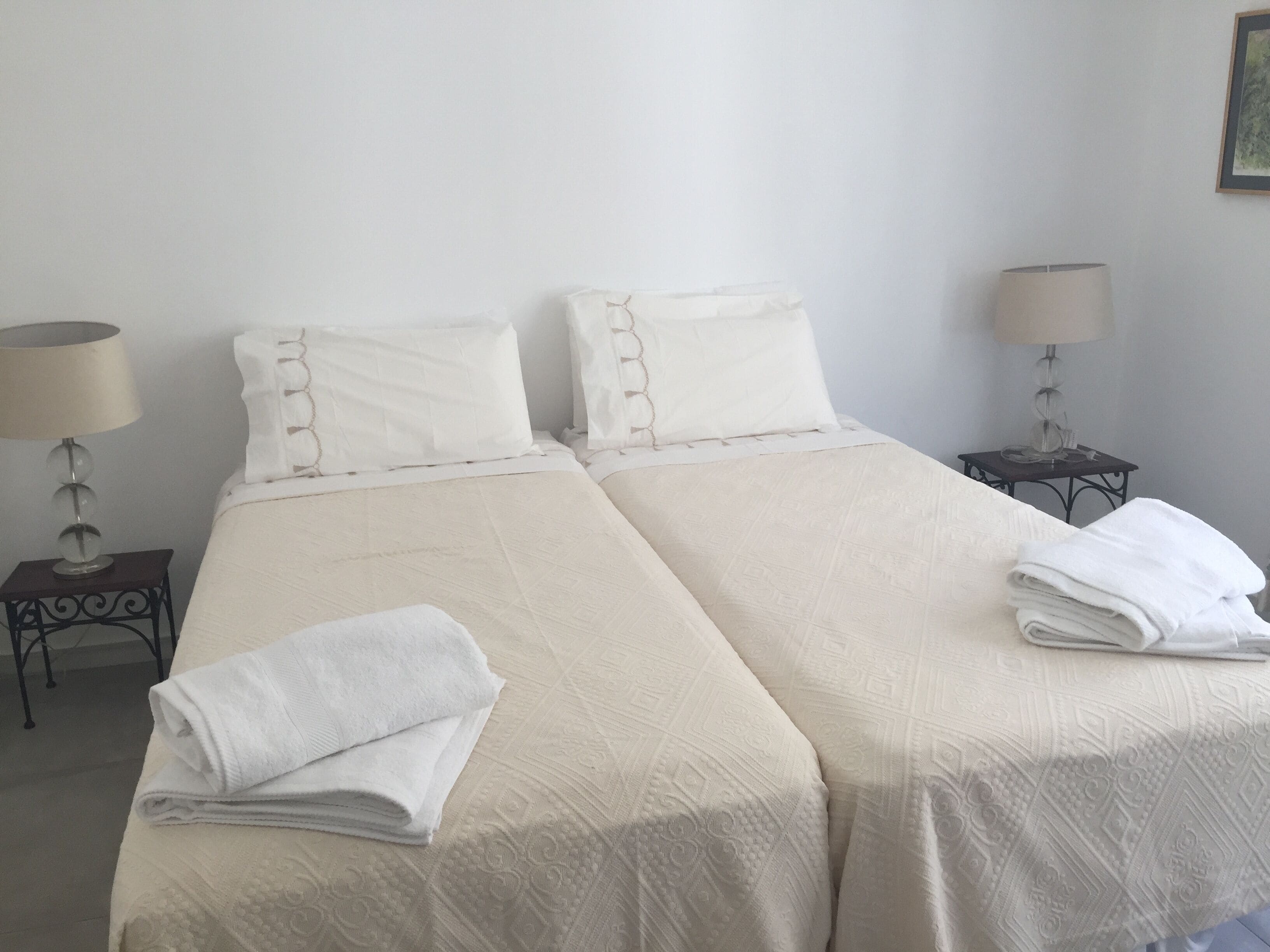 Comfort Double or Twin Room | Individually decorated, individually furnished, laptop workspace