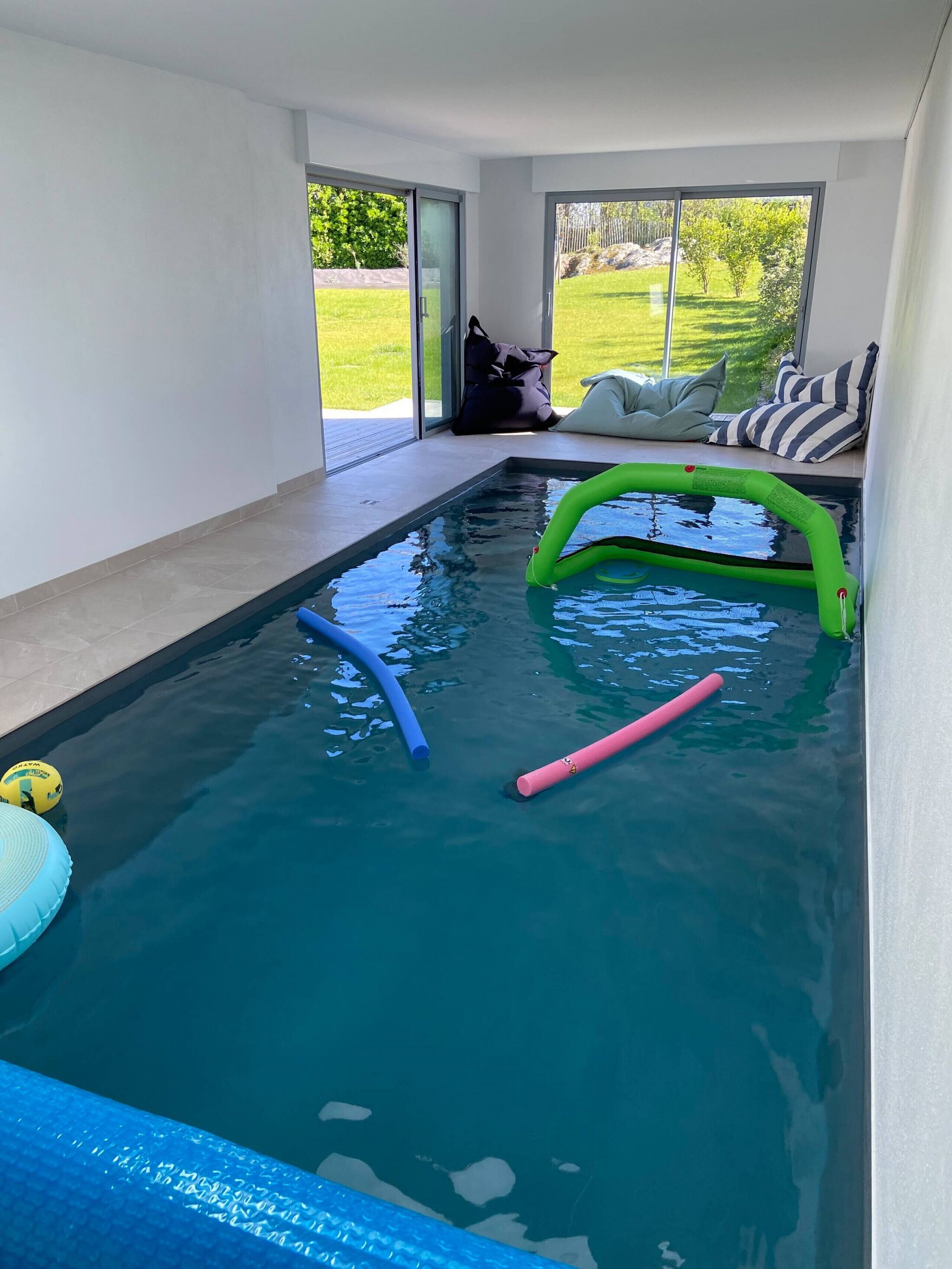 Piscine couverte, piscine chauffée
