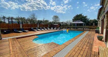Brittany Group - 12/15 people - private Nordic bath and spa