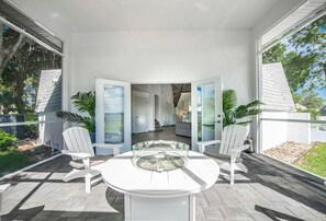 House, Accessible, Smoking