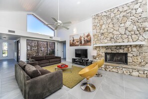 Huis, toegankelijk voor mindervaliden | 4 slaapkamers, snel internet