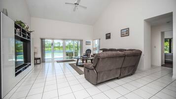 House, Accessible | 2 bedrooms, Internet, bed sheets