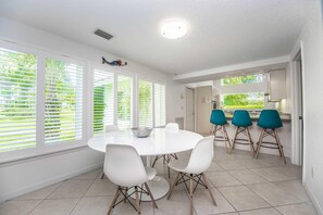 4 bedrooms, Internet - Swiss 31 - Golf Course (Clermont)