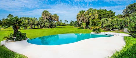 House, Accessible, Smoking | 4 bedrooms, Internet