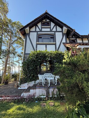 Exterior - Tudor Mountain Retreat (Panamá)