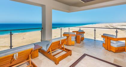 Diamante OCR 405 2,831 sqft Oceanfront 2 Master Bedroom, Condo on the beach