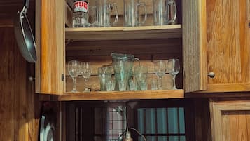 Family Cabin | Private kitchen | Shared fridge, microwave