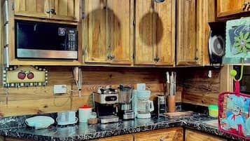 Family Cabin | Private kitchen