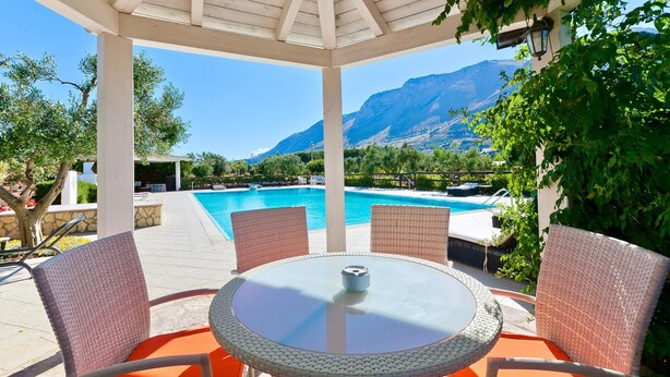 Outdoor dining - Villa Lorena - Trapani (Trapani)
