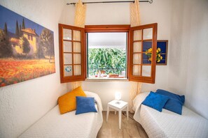 5 quartos, ferros/tábuas de passar roupa, Wi-Fi de cortesia