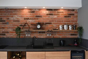 Fridge, microwave, oven, stovetop - Villa Verde Blu - private heated pool and billiard (Veprinac)