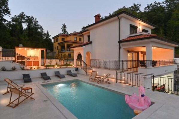 Outdoor pool, a heated pool - Villa Verde Blu - private heated pool and billiard (Veprinac)
