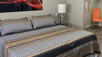 2 makuuhuonetta, silitysrauta/-lauta, Wi-Fi, vuodevaatteet