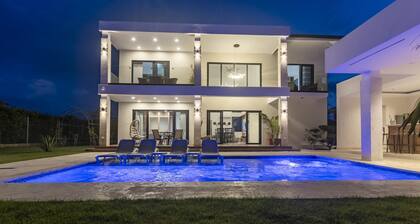 Brand new luxury villa located in a the most pristine gated community SOV