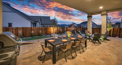 Video tour now available! Luxe 1-Level Home | Family-Friendly | Lush Yard | Steps to Hike & Golf