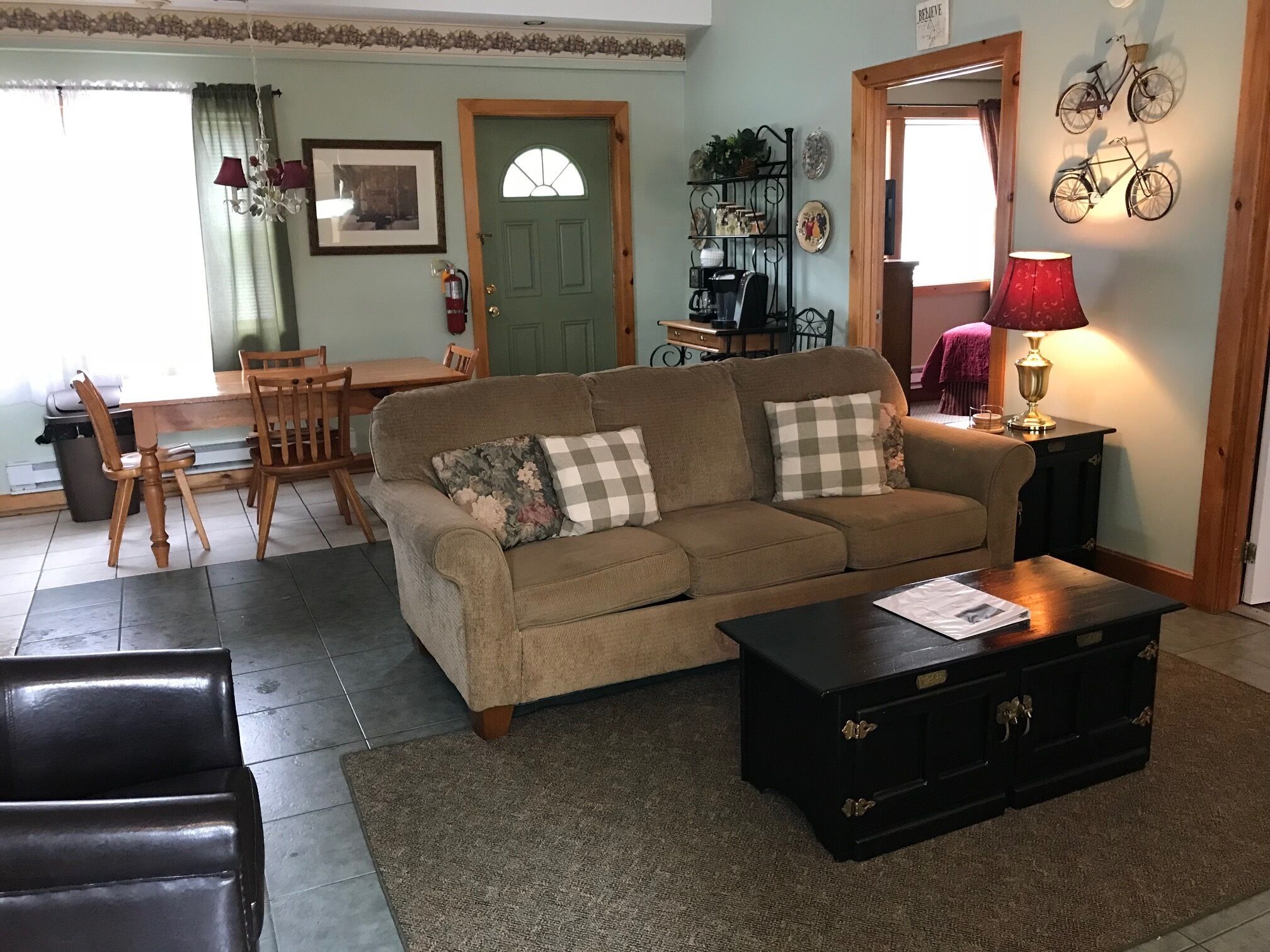 Lindsey’s Cottage-1.3Mi to Dreams Park!2bdSleeps6