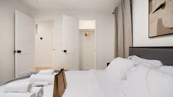 1 bedroom, desk, iron/ironing board, free WiFi