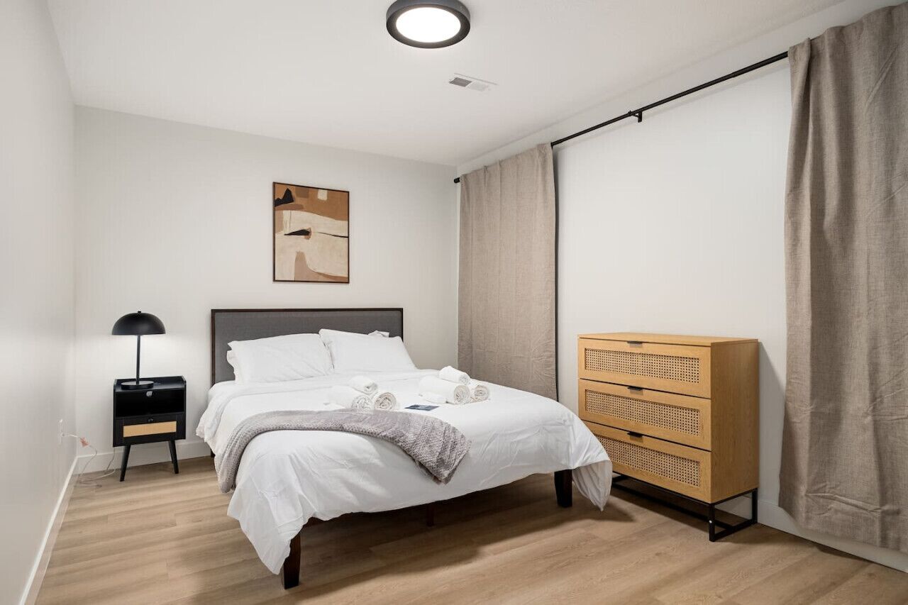 1 bedroom, desk, iron/ironing board, free WiFi