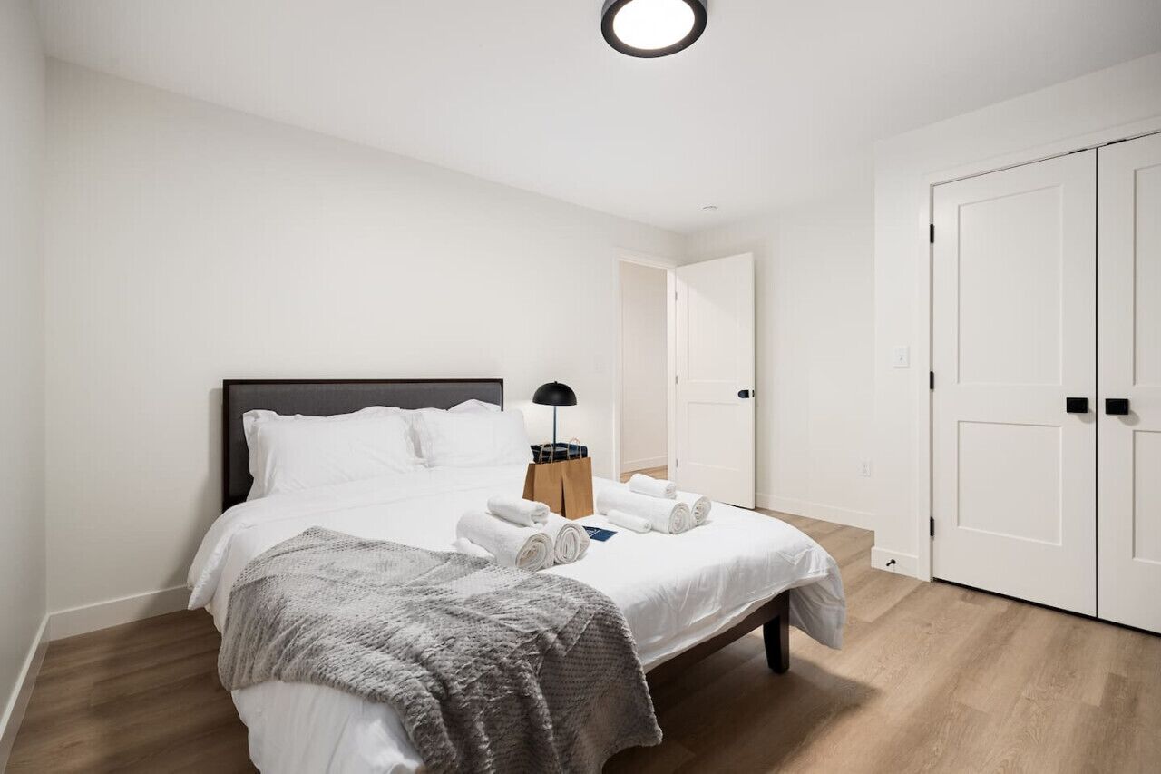 1 chambre, bureau, fer et planche à repasser, Wi-Fi gratuit