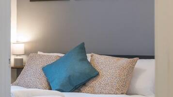 3 chambres, fer et planche Ă repasser, lit parapluie, Wi-Fi gratuit