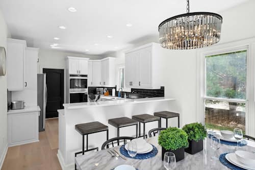 House (Multiple Bedrooms) | Interior