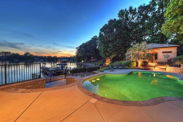 Hus (6 Bedrooms) | Fasade