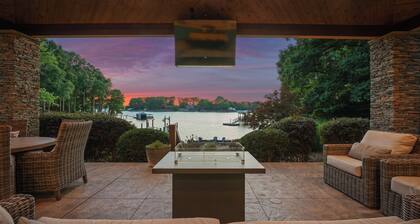 Lakefront Estate Pool + Hot Tub + Dock + Sauna Oasis at Ballycastle