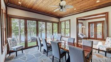 House (1 Bedroom) | Interior