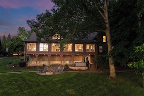 House (5 Bedrooms) | Interior