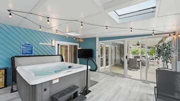 Villa (5 Bedrooms) | Interior