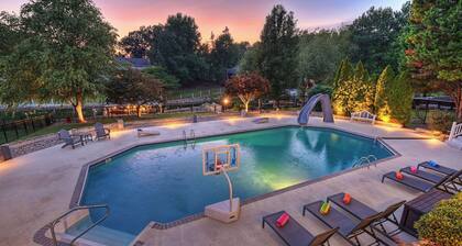 Lakefront Home w Pool, Dock, Fire Pit & Game Room Sip, Sip Away by Avantstay