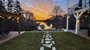 House (6 Bedrooms) | Interior