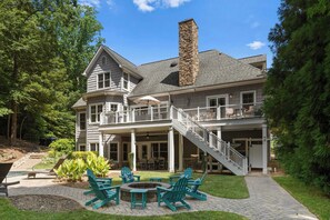 Villa (6 Bedrooms) | Interior