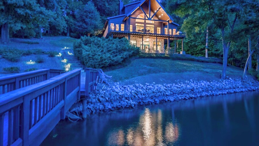 Mi Casa, Su Casa by Avantstay Lakefront Escape