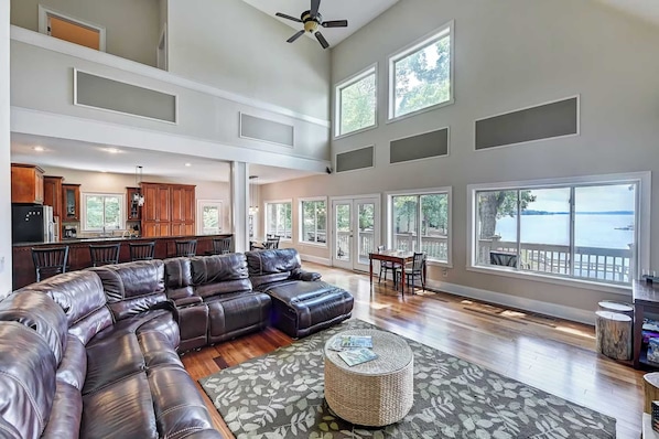 House (Multiple Bedrooms) | Interior
