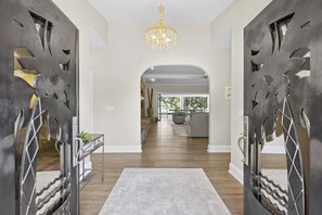 Interior - Water, Water Everywhere by Avantstay Pool + Dock (Mooresville)