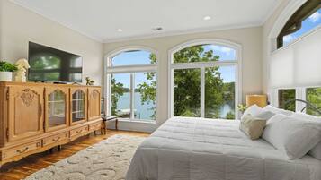 House (Multiple Bedrooms) | Interior