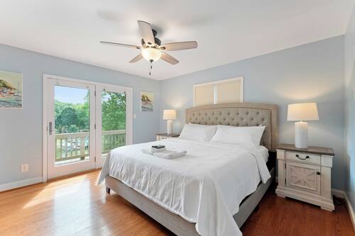 House (5 Bedrooms) | Interior