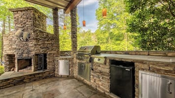 單棟房屋 (5 Bedrooms) | 內部