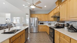 House (4 Bedrooms) | Interior - Kool Breeze by Avantstay Boat Ramp + Hot Tub (Denver)
