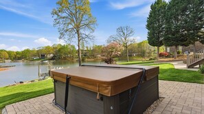 House (4 Bedrooms) | Interior - Kool Breeze by Avantstay Boat Ramp + Hot Tub (Denver)