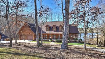 House (Multiple Bedrooms) | Interior